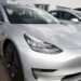 Замена батареи на электрокаре Tesla обошлась в половину стоимости самого авто