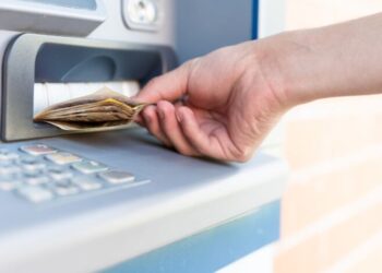 «Пропали бы навсегда»: у клиентов monobank массово исчезают деньги со счетов