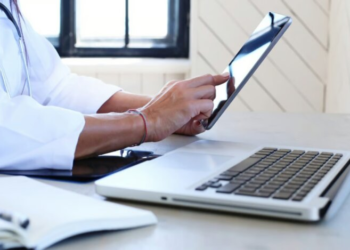 В Украине изменят оплату больничных: новые правила заработают уже с 1 апреля