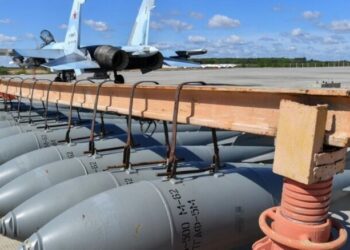 Враг с начала года сбросил на Украину более 10 000 управляемых авиабомб