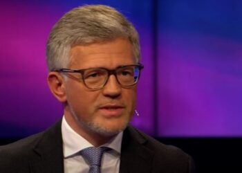 Зеленский провел серию дипломатических назначений: новые послы в ООН, Нидерландах и еще в 4 странах