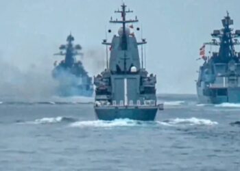 Россия строит новый десантный корабль в оккупированном Крыму: детали от ВМСУ