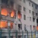 Опубликованы фото последствий российской атаки по жилому дому в Харькове