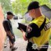 Правоохоронці затримали чоловіка, який кинув гранату в одному з районів Києва