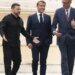 Макрон и Мерц предупредили Кремль о последствиях, если Путин сорвет дедлайн Трампа