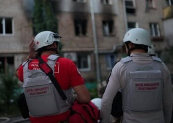 Атака РФ на Запорожье: большинство жителей снова с электричеством, но еще без газа