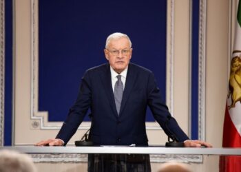 План Трампа по Украине: кого и с чем он отправил к Зеленскому и Путину перед дедлайном