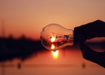 Тарифы на свет вырастут с сентября: сколько заплатят украинцы