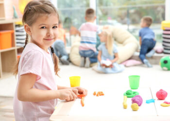 МОН разъяснило правила предоставления платных услуг в детских садах