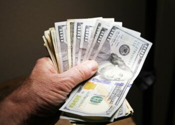 Осенний вызов для гривны: украинцам ответили, стоит ли ожидать подорожания доллара