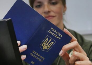 Помощь украинским беженцам в Европе: какие страны дают квартиру, деньги и работу