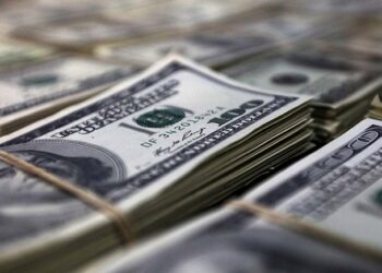 Минфин сокращает объем валютных облигаций в обращении.