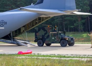 Пекин резко ограничил экспорт стратегических минералов: угроза для оборонки Запада