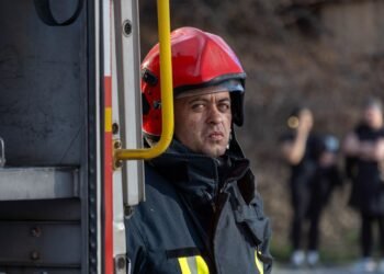 Взрывы раздавались в Сумах, Днепре и в Запорожье: РФ запустила несколько групп ракет по Украине