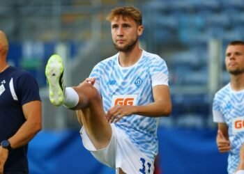 Экс-арбитр ФИФА: «Пенальти на Ванате? Случилось поспешное решение»
