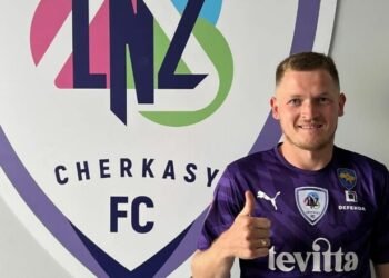 Защитник ЛНЗ рассказал, в чем Пономарев изменил стиль игры команды