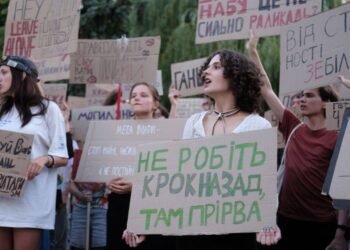 “Это перекладывание ответственности на военных”, – УДАР о согласовании массовых мероприятий с Генштабом