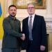 Зеленский обсудил со Стармером возможные форматы переговоров с Путиным