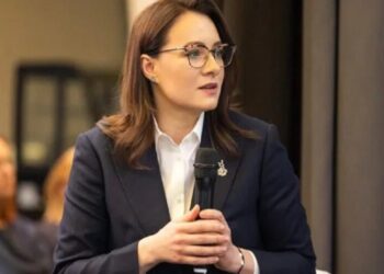 Свириденко объяснила, когда следует ожидать постановление о выезде мужчин до 22 лет