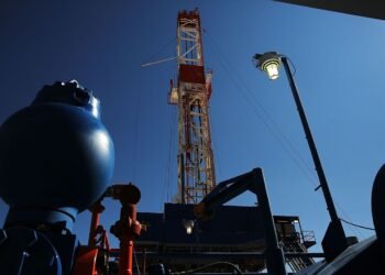 Цены на газ в Европе стремительно падают перед саммитом Трампа и Путина, – Bloomberg