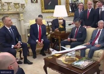 “Вы увидите, что произойдет”: Трамп предупредил Путина о последствиях неправильного решения