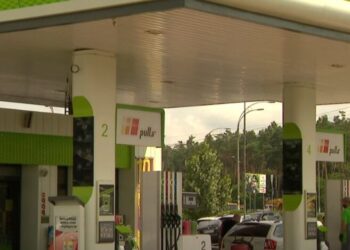 АЗС снова переписали ценники: что происходит со стоимостью бензина и дизеля в начале осени