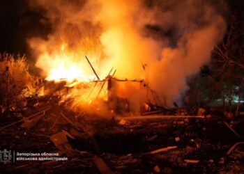 Россияне нанесли удар ФАБами по Запорожью