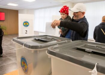 Почему Санду удалось снова победить? Итоги парламентских выборов в Молдове