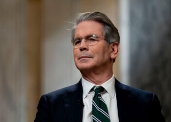 США пригрозили России “полным коллапсом”: министр финансов рассказал о следующих шагах