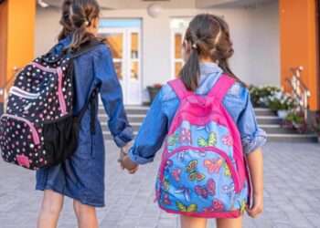 Больше перемен, уроки – короче: как изменилась учеба в школах в 2025 году