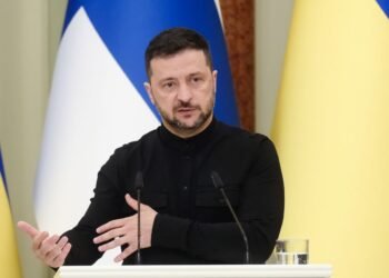 Отдать Путину землю Украины для остановки войны – не решение и такого не будет, – Зеленский