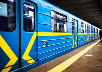 В метро пустят не всех: в Киеве жёстко ограничили пассажиров