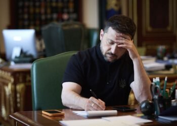 Зеленский подписал закон о военном омбудсмане
