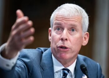 США требуют от ЕС прекратить закупки газа в России, если хотят новых санкций против Путина