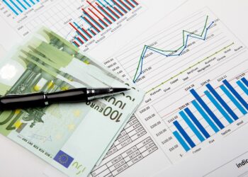 Владельцы украинских еврооблигаций больше не верят в скорое прекращение огня.