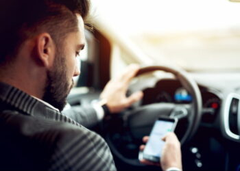 Обычных прав будет мало: когда от водителей потребуют специальный документ