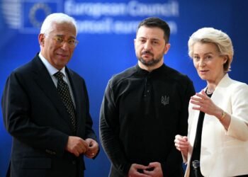 В ЕС продвигают план обхода вето Венгрии на переговоры о вступлении Украины, – Politico
