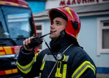 В Хмельницком прозвучали взрывы на фоне атаки крылатых ракет