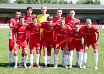 Горняк-Спорт – Локомотив – 0:2. По мячу в каждом тайме. Видео голов