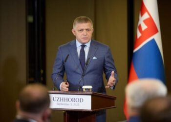 “Такая жизнь”: Фицо объяснил Зеленскому свою антиукраинскую политику
