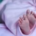 Медики спасли ребенка: в Киеве раненой во время обстрела женщине провели экстренные роды