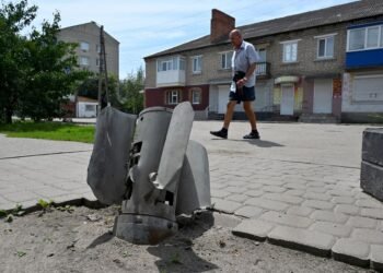 В дронах и ракетах РФ нашли более 100 иностранных компонентов, – разведка