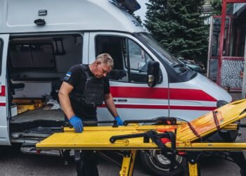 Россияне сознательно бьют по гражданским объектам, в Киеве есть первые пострадавшие, – КГВА
