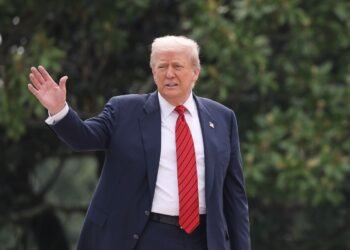 Трамп наконец решил дожать Россию, но теперь самое сложное, – Politico