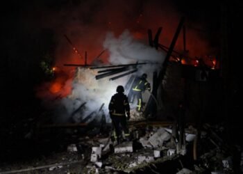 В Запорожье из-за ударов авиабомбами погиб человек