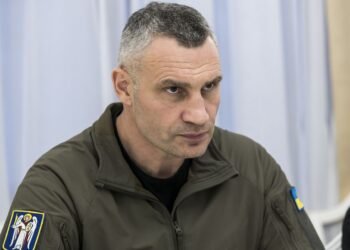Продолжается давление на депутатов оппозиционных фракций, чтобы заблокировать работу Киевсовета, – Кличко