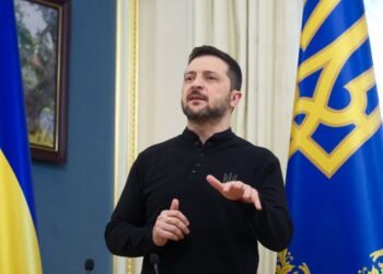Politico пишет о намерении Зеленского идти на второй срок: откуда слухи и правда ли это