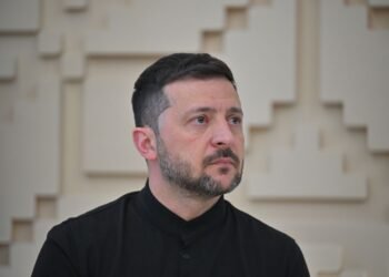 Зеленский подписал новые санкционные пакеты против России и ее приспешников
