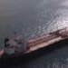 Российский танкер у побережья Франции взял на абордаж спецназ Франции. ВИДЕО