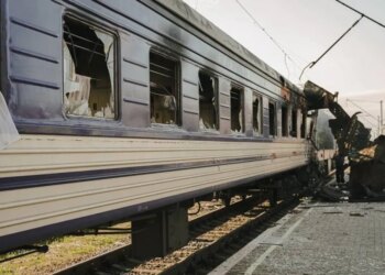 Враг атаковал железнодорожную станцию в Сумской общине, ранены два человека